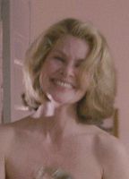 lois chiles nude