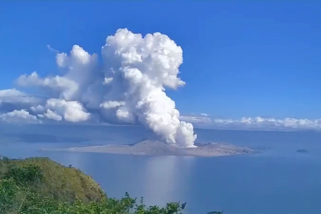 current status of taal volcano