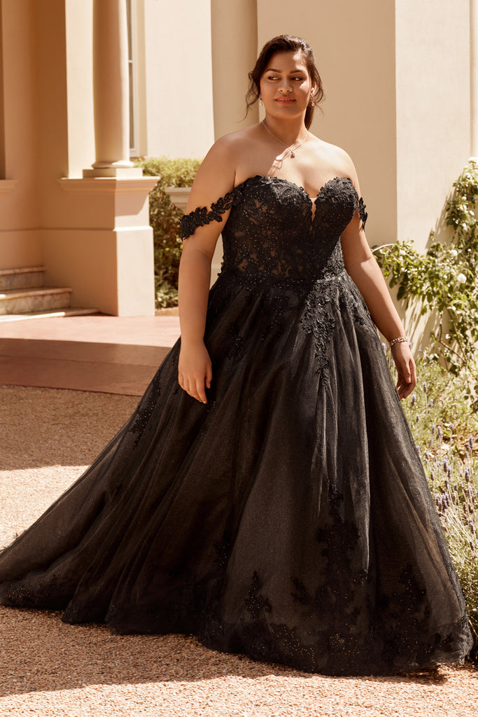 gothic black gown