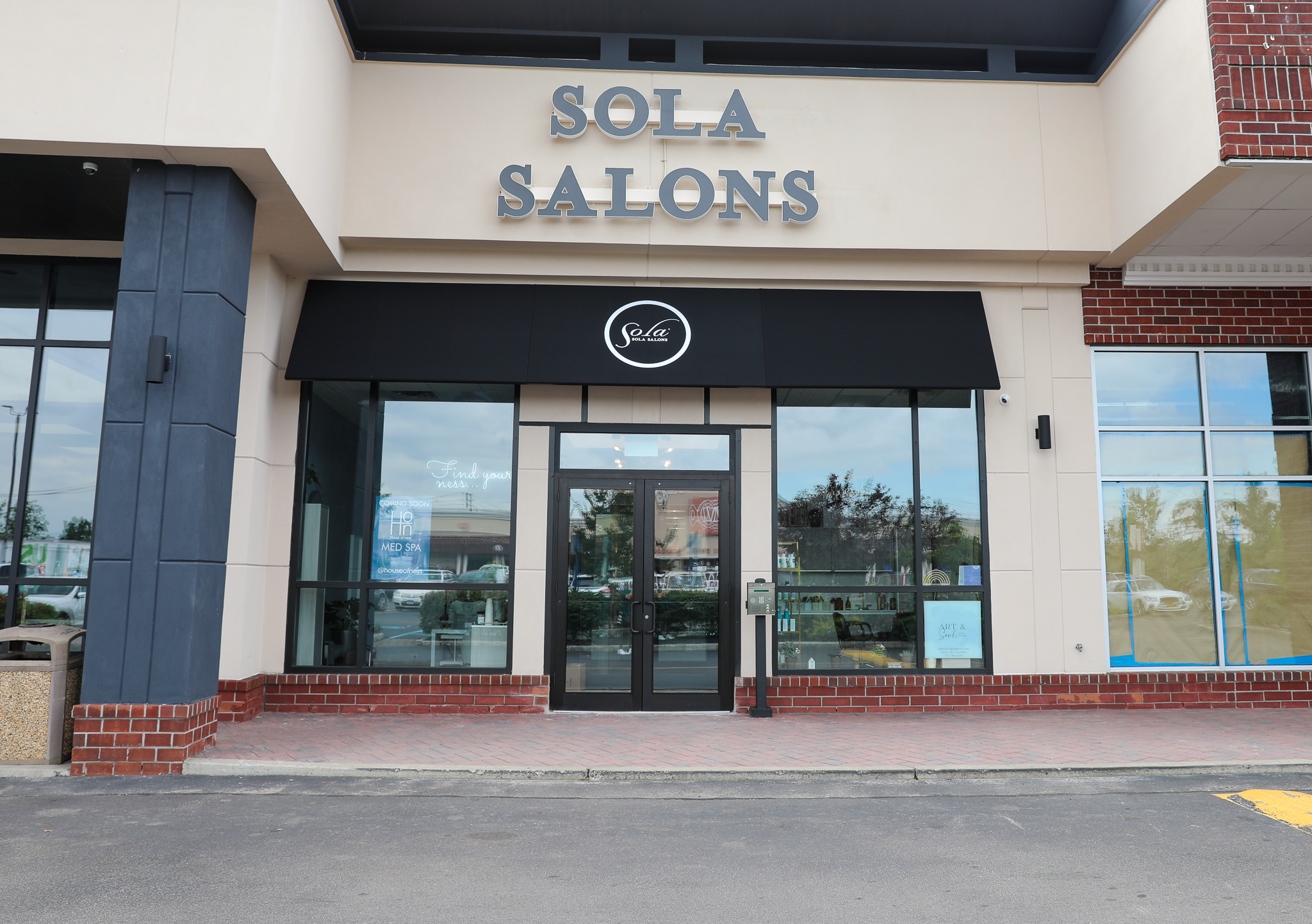 sola salons staten island