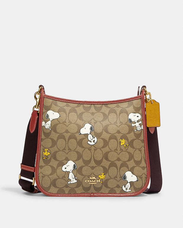 peanuts snoopy purse