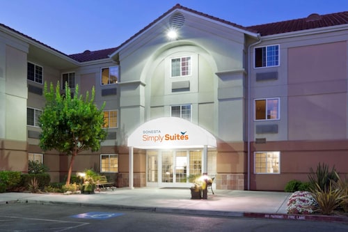 santa clara university hotels