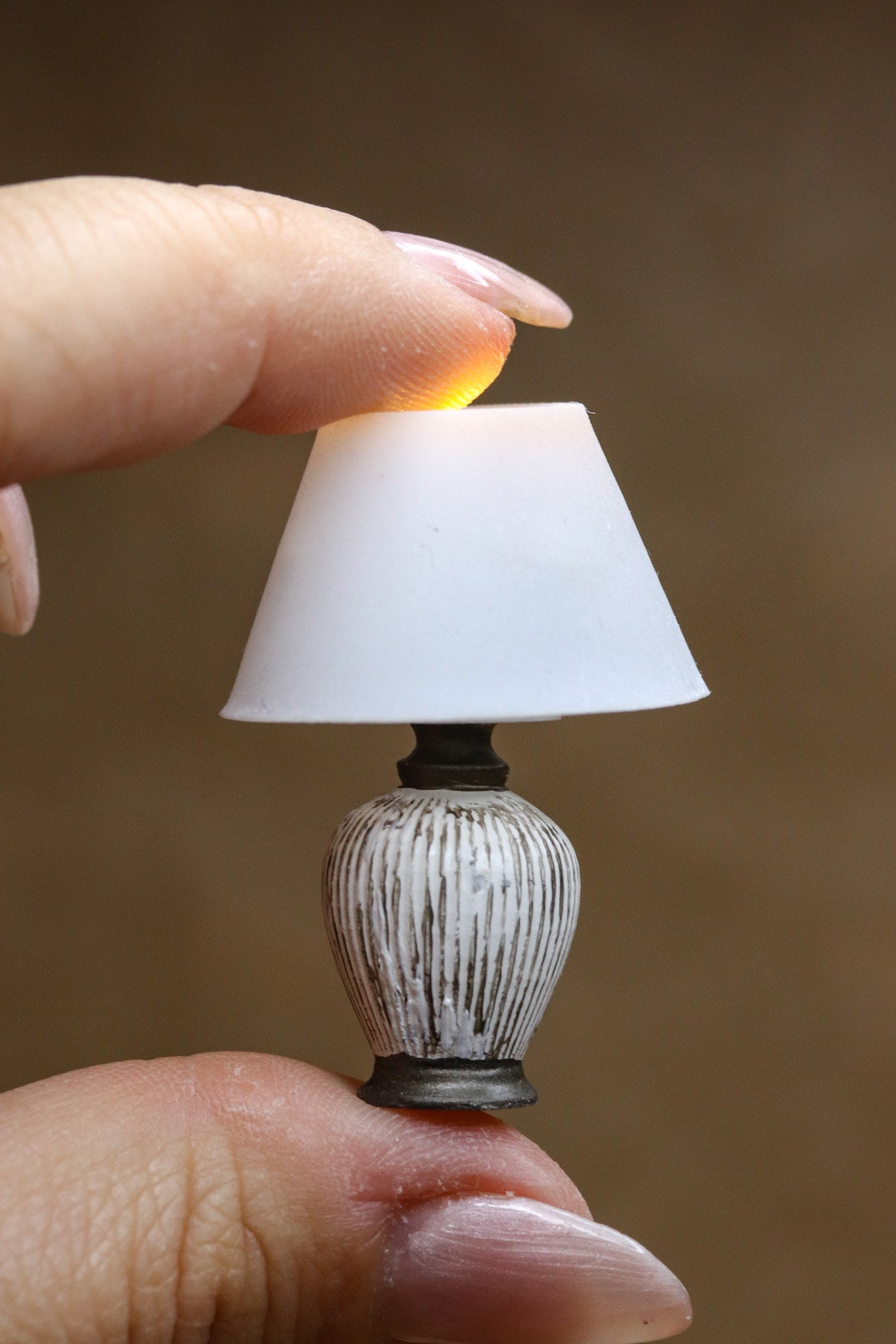 dollhouse lamp