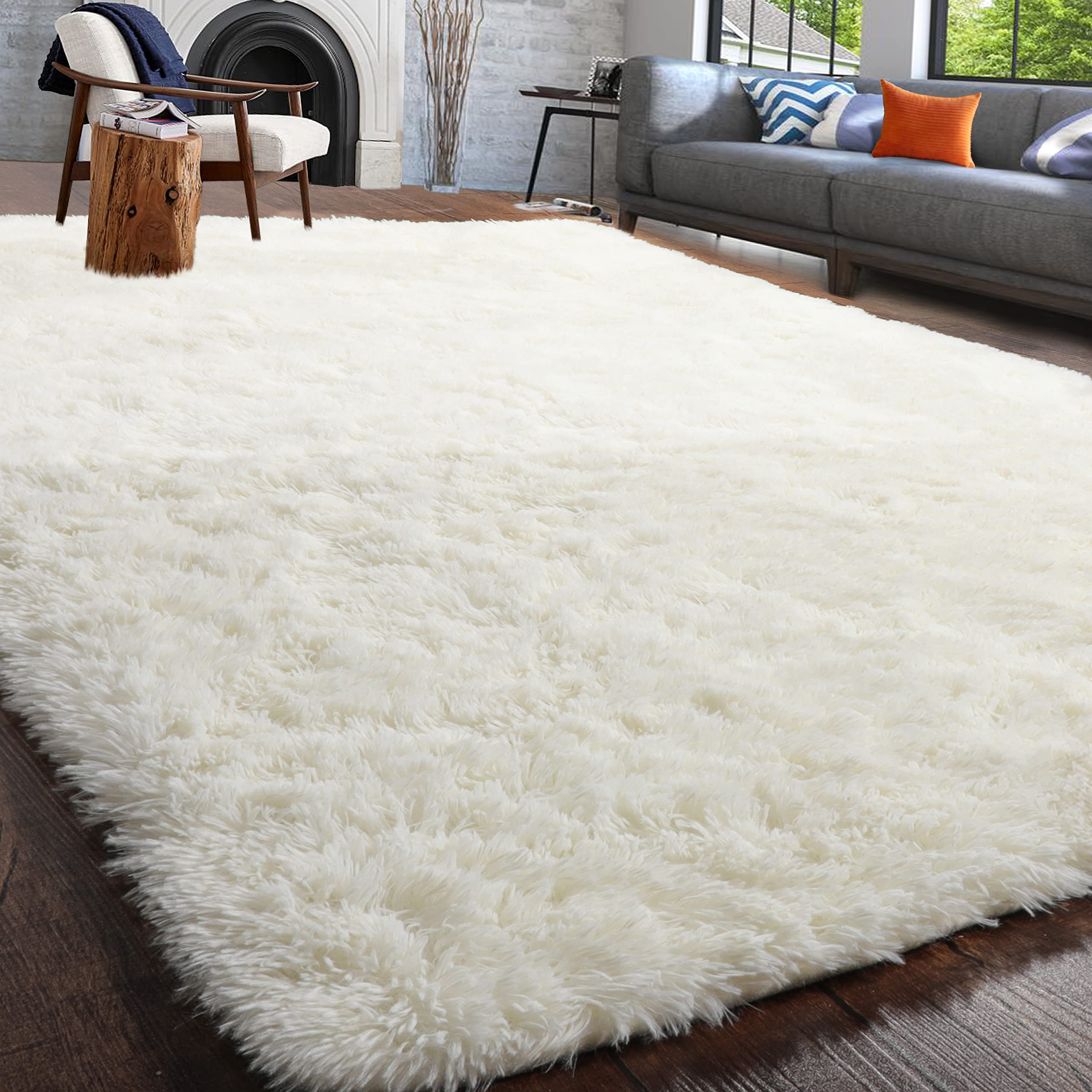 cream shag rug