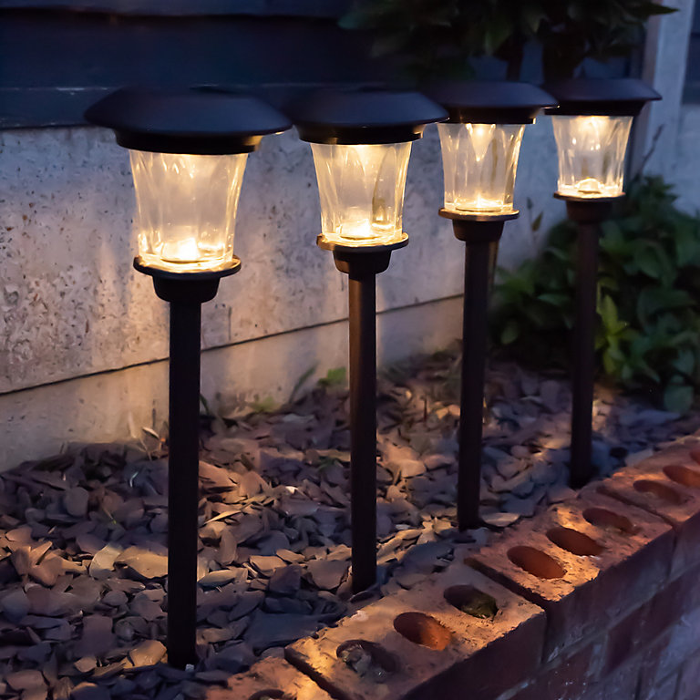 b&q solar lights garden