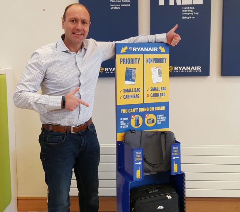 baggage sizer ryanair