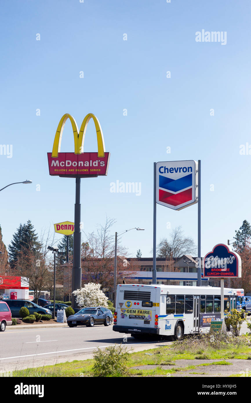 service stations with mcdonalds near me