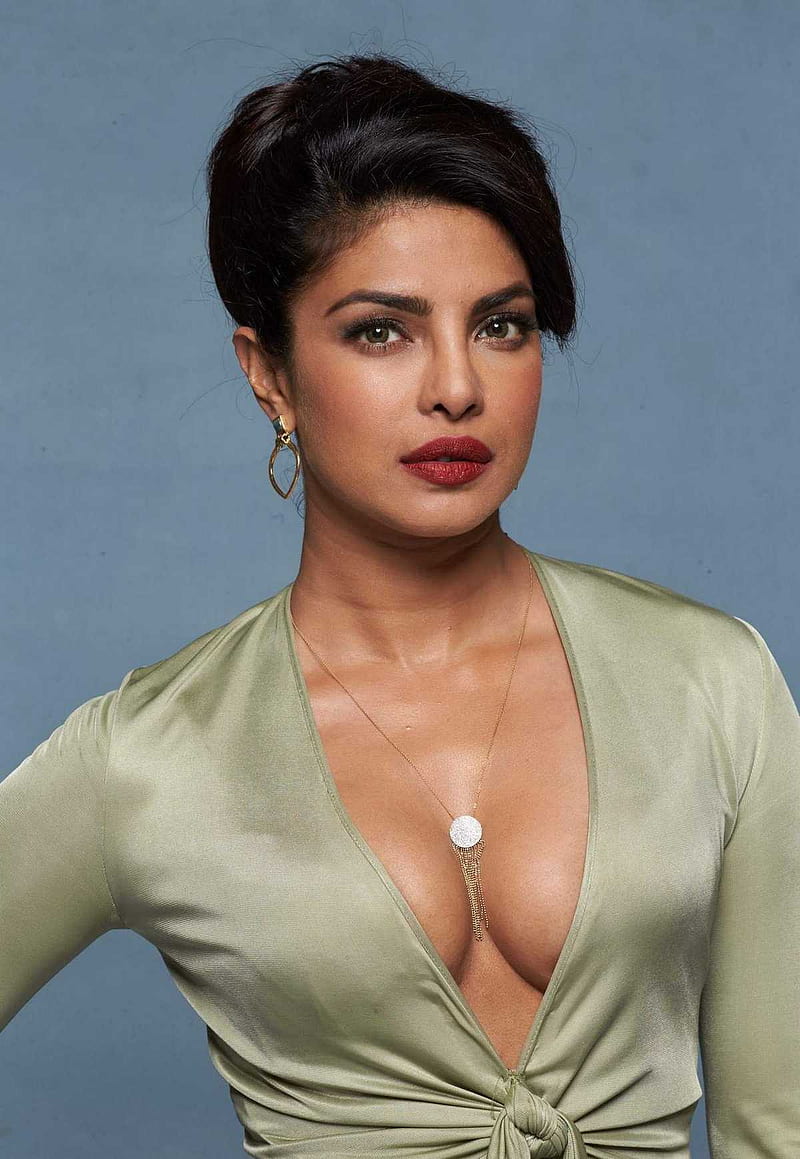 priyanka chopra hd images