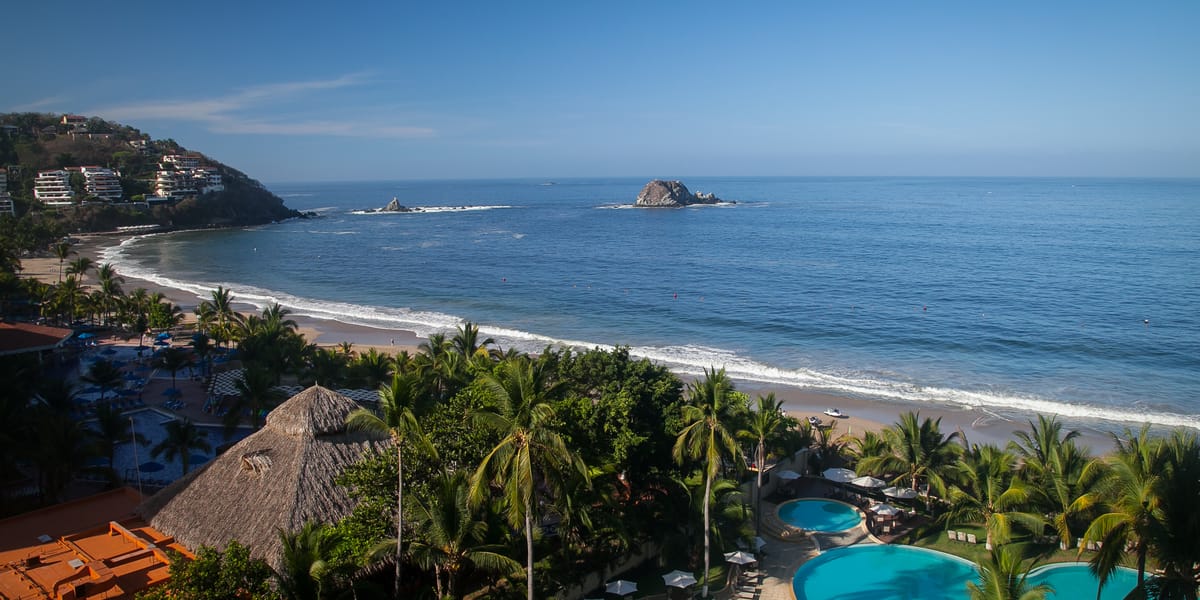 flights from vancouver to ixtapa zihuatanejo mexico