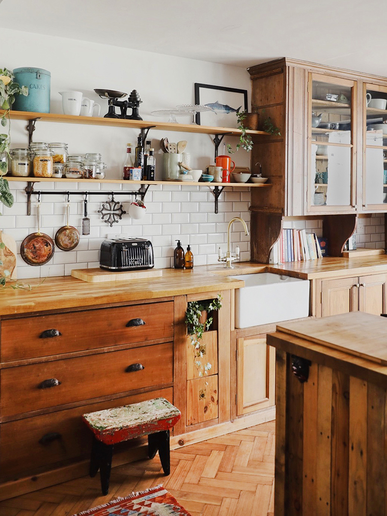 secondhand kitchen cabinets