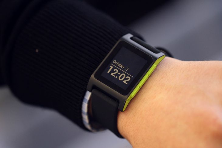 fitbit pebble