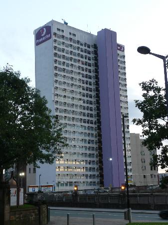 premier inn manchester arena