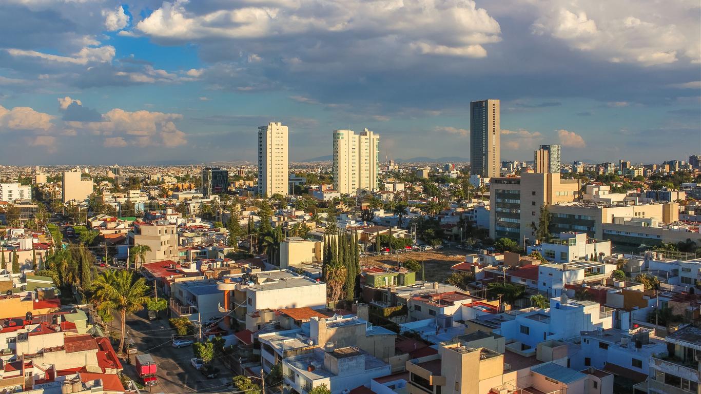 plane tickets from tijuana to guadalajara