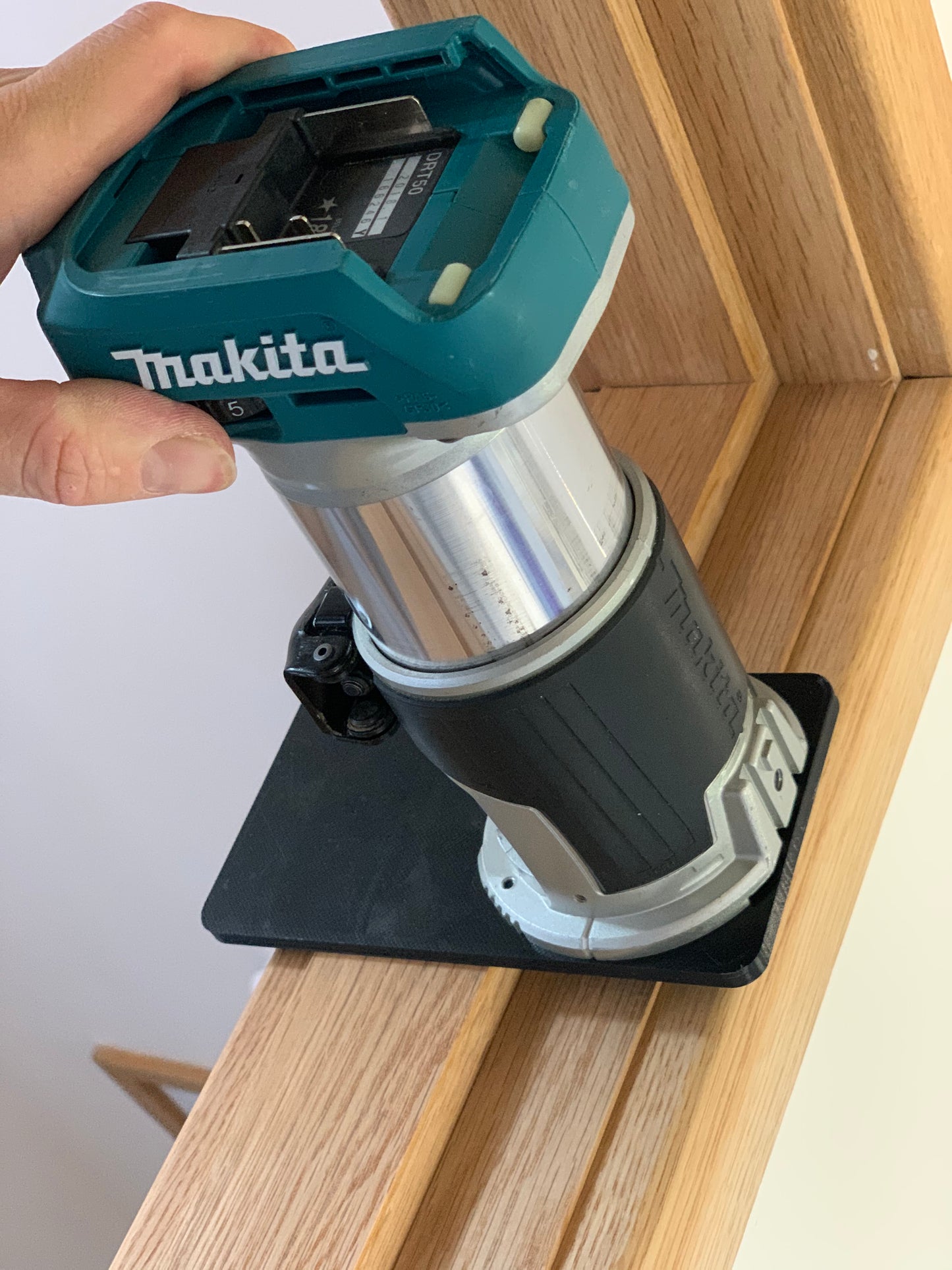 makita router base plate