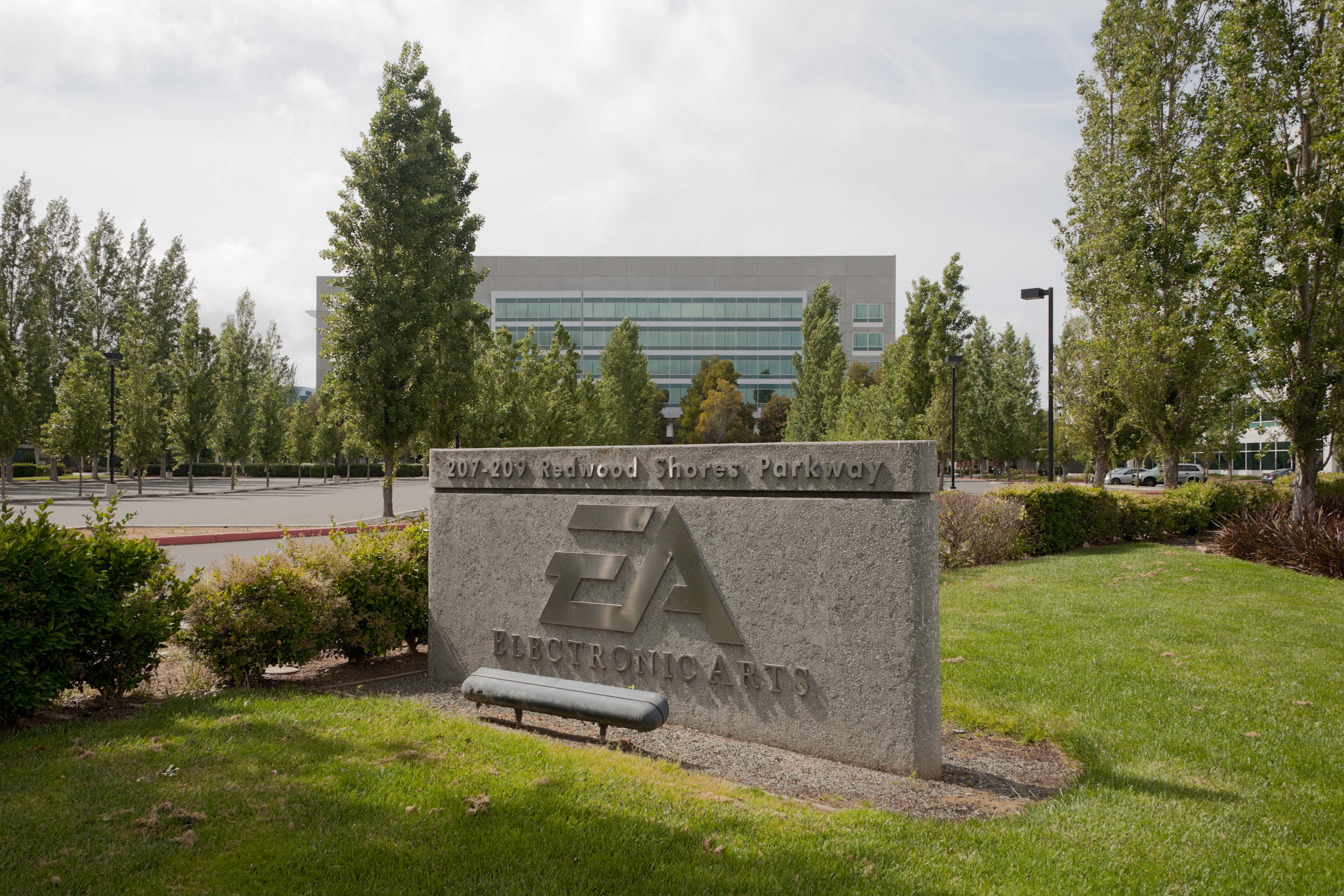 electronic arts ea