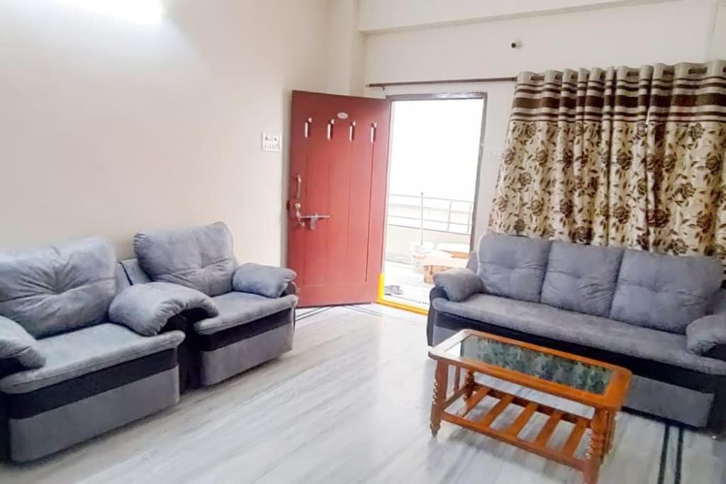 2 bhk fully furnished flat for rent in hyderabad