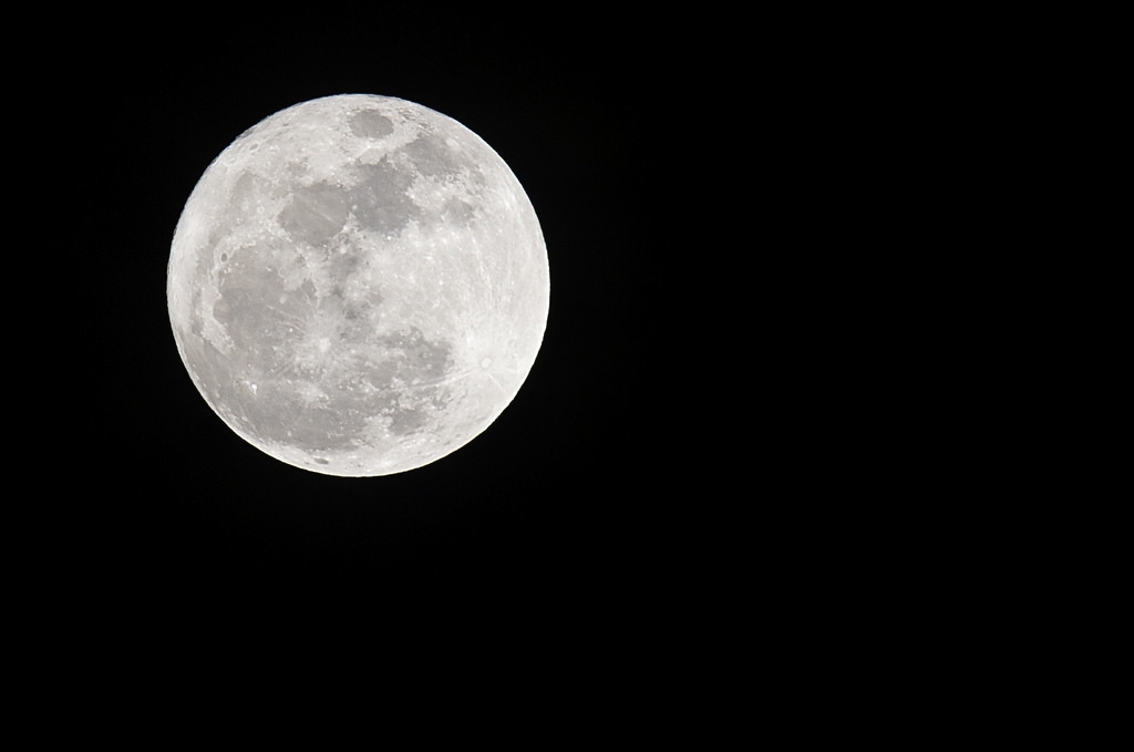 super moon tonight melbourne