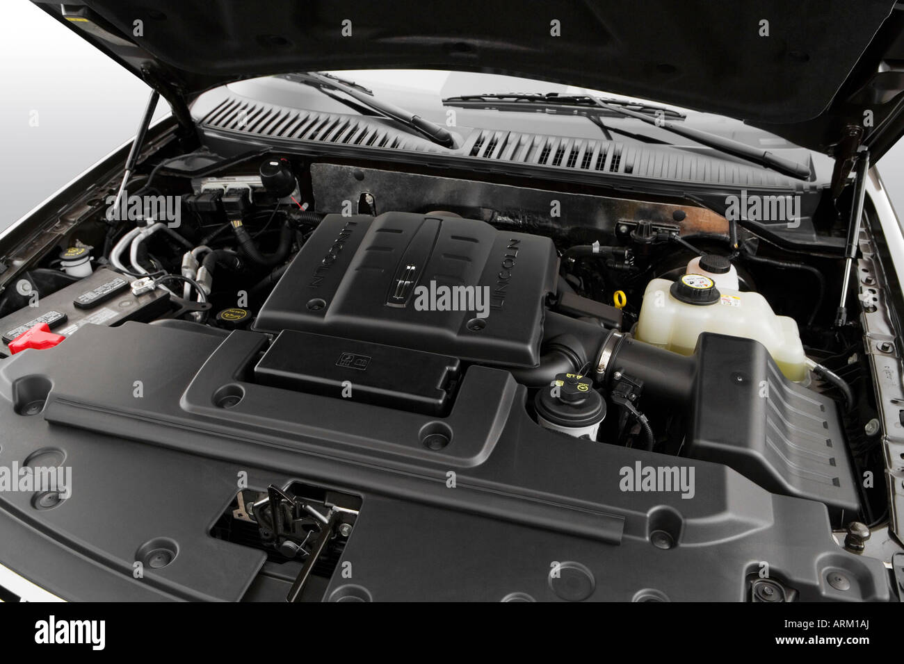 2008 lincoln mark lt engine