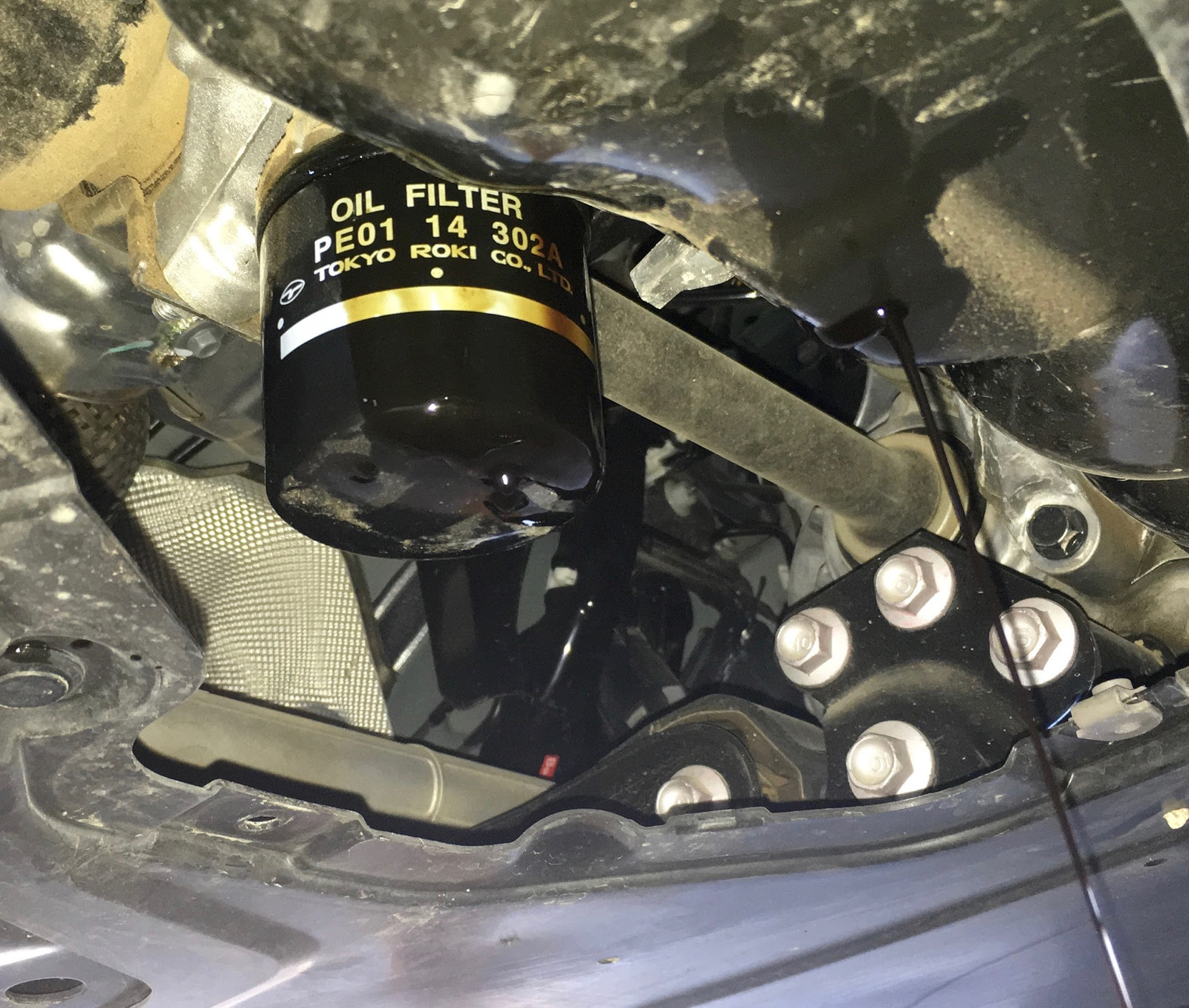 2015 mazda 3 oil filter