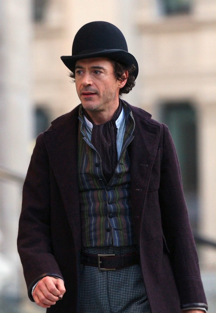 sherlock holmes clothes