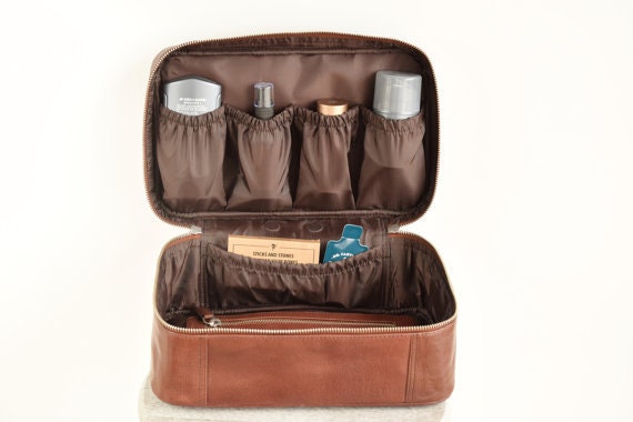 personalized mens toiletry bag