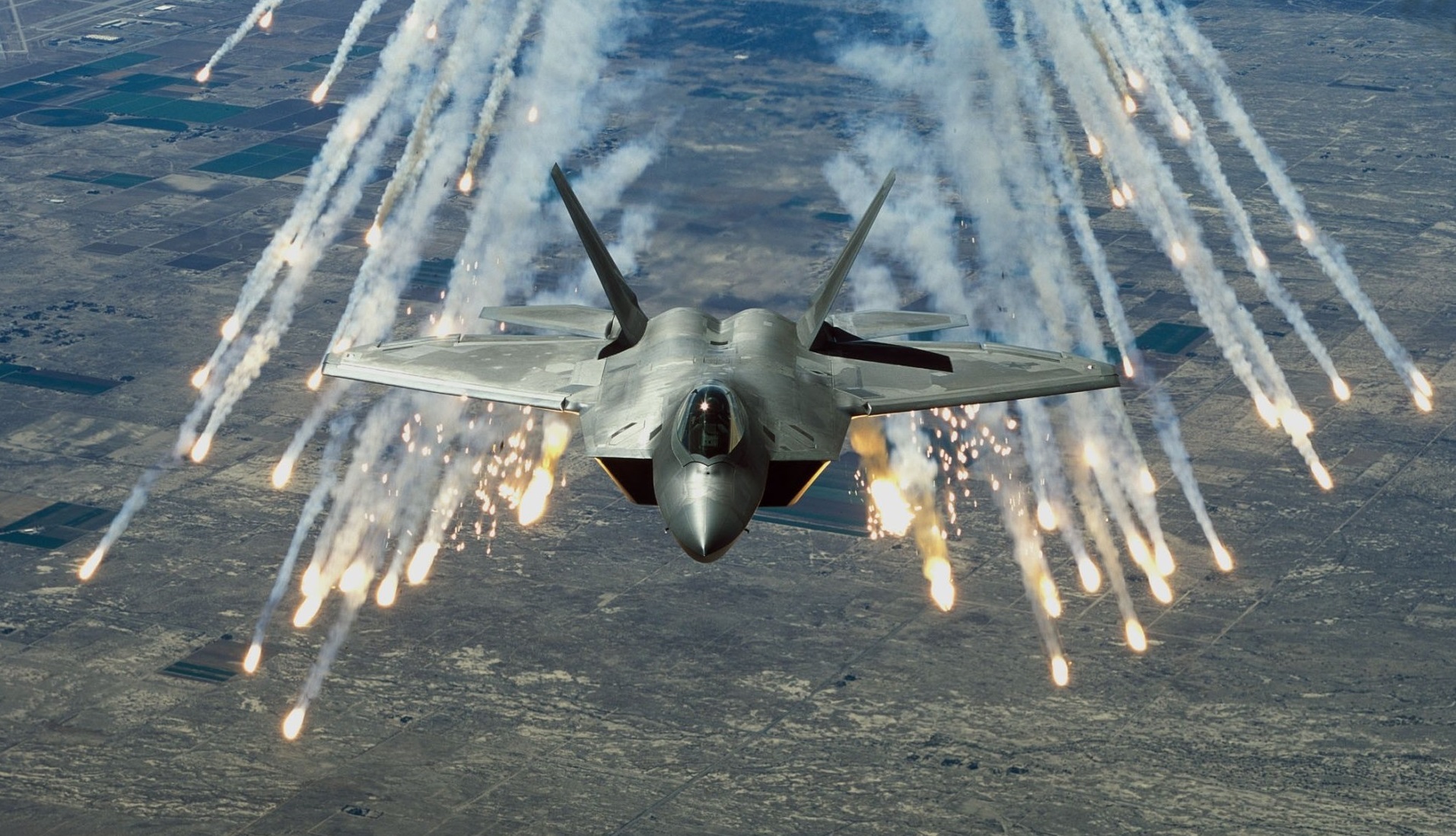 f-22 raptor fabricantes