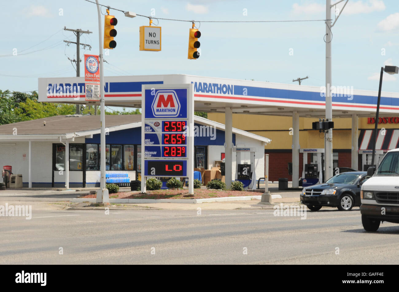 marathon gas stations in michigan