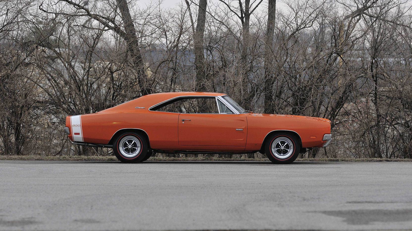 1969 dodge charger side view