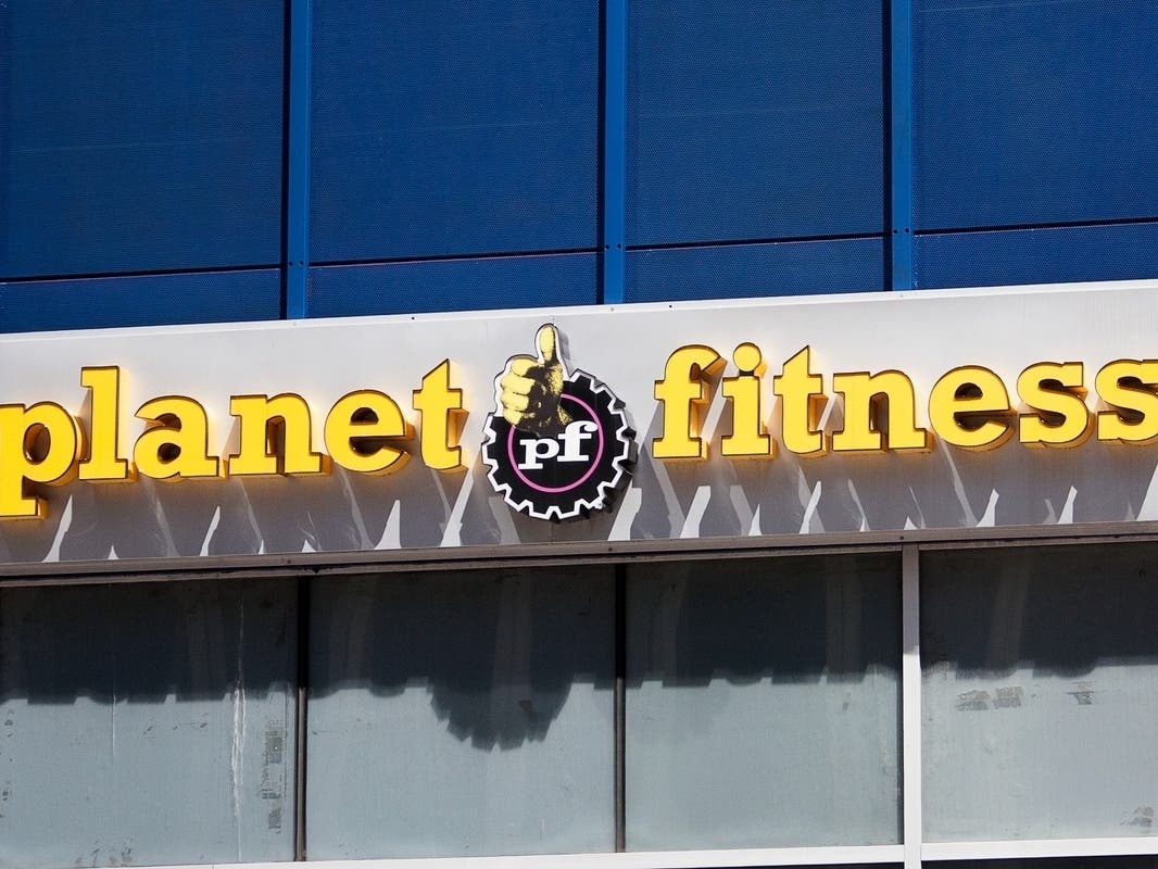 planet fitness woodstock ga