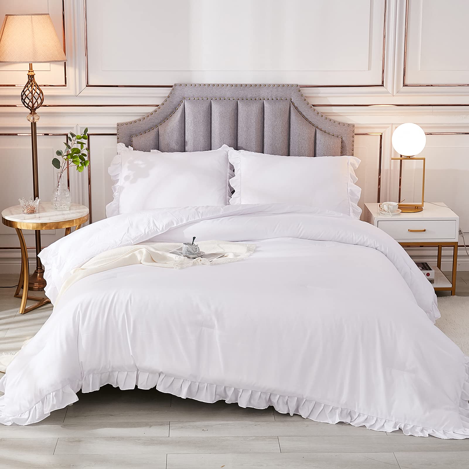 white ruffle bedding set