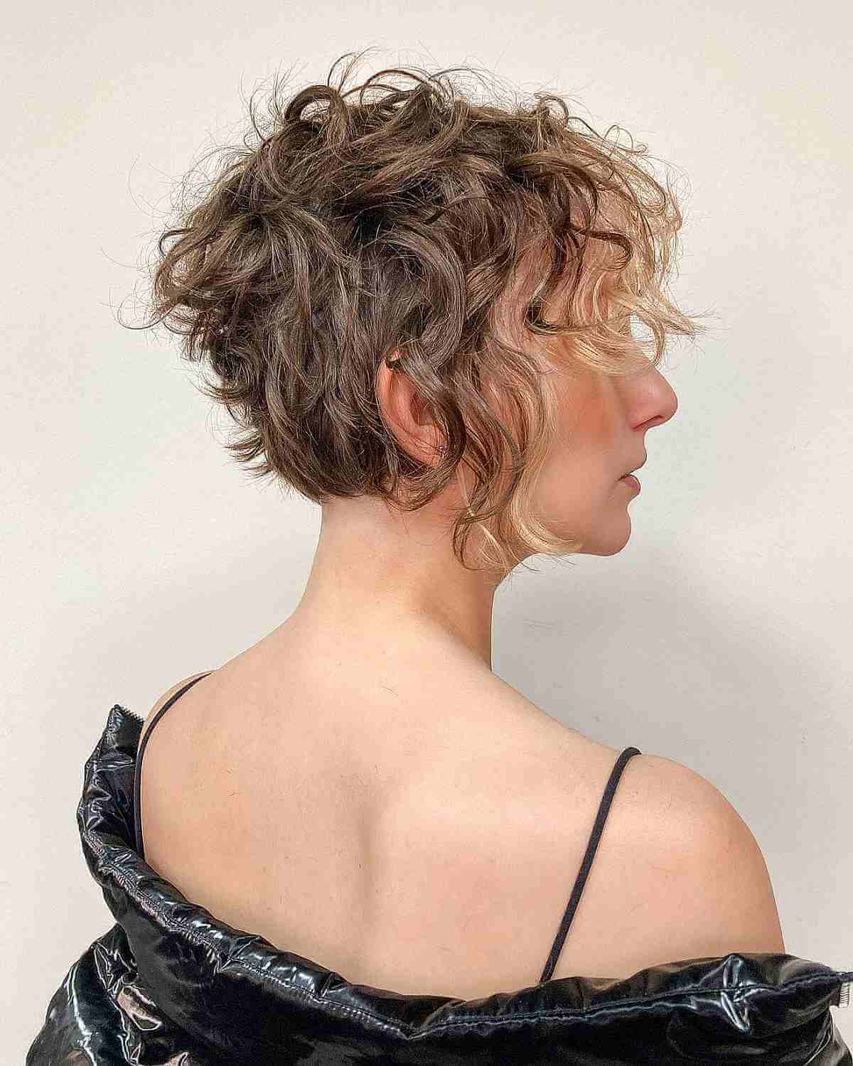 short haircuts for fine wavy hair