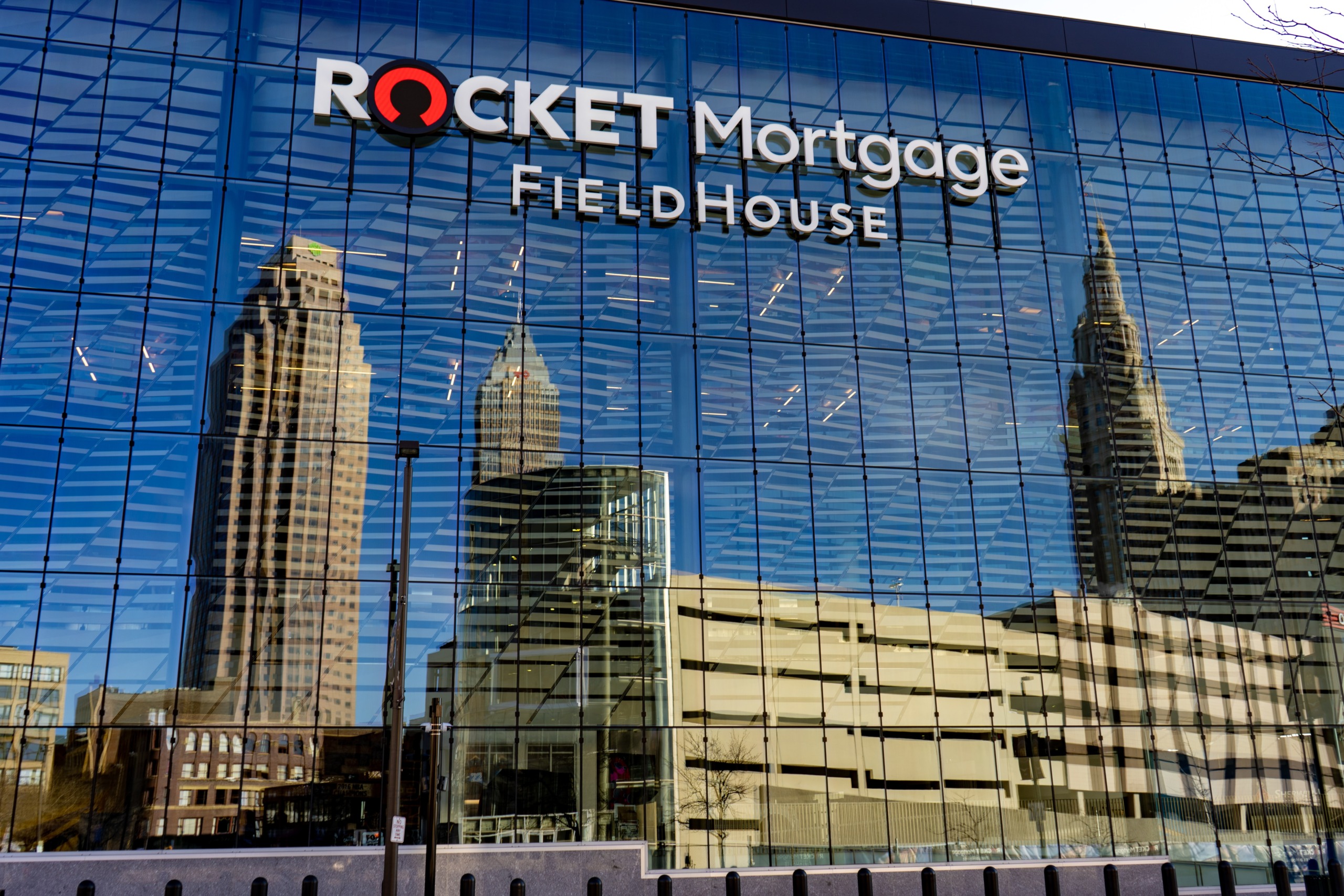 east garage rocket mortgage fieldhouse