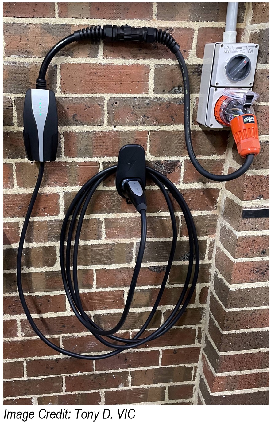 tesla umc charger