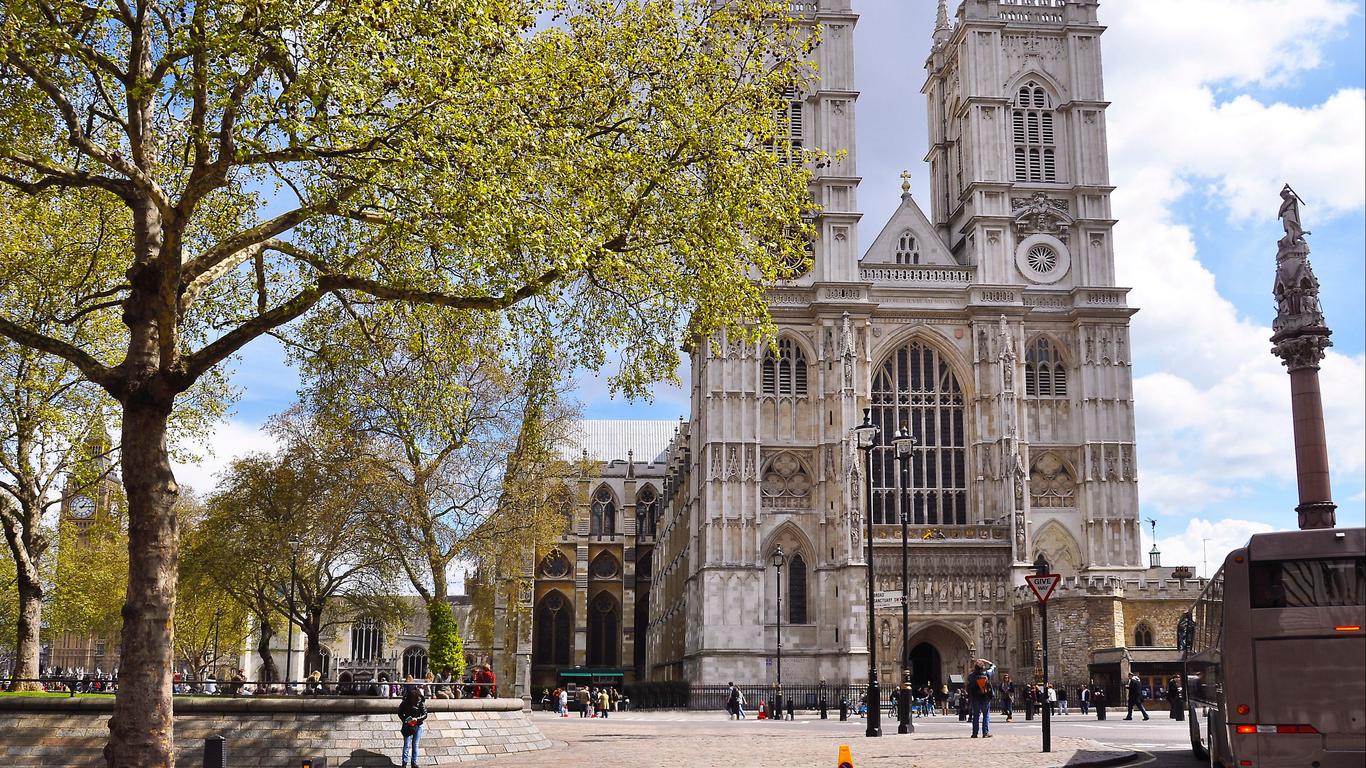 hotels near westminster abbey london england