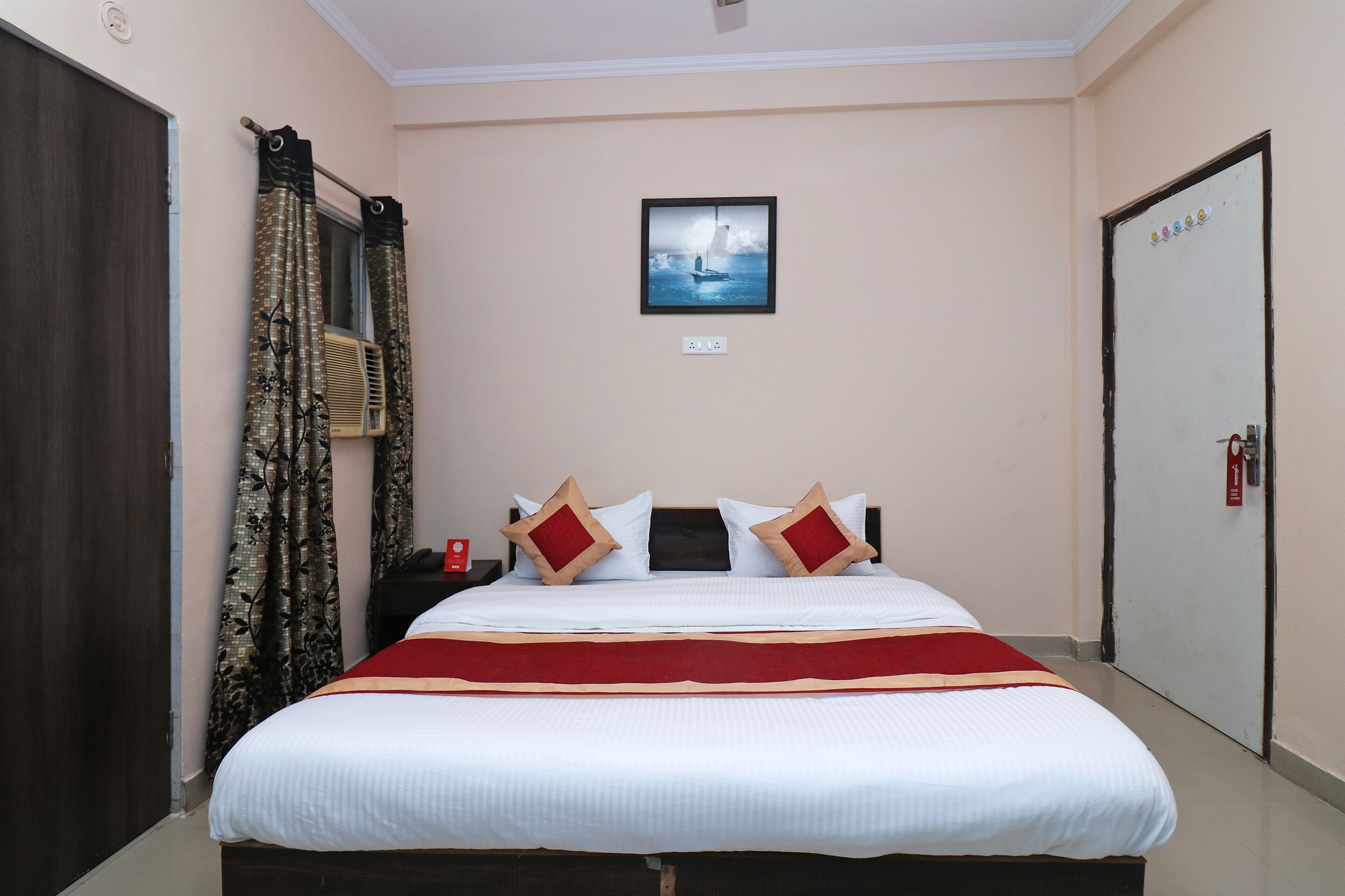 oyo rooms price