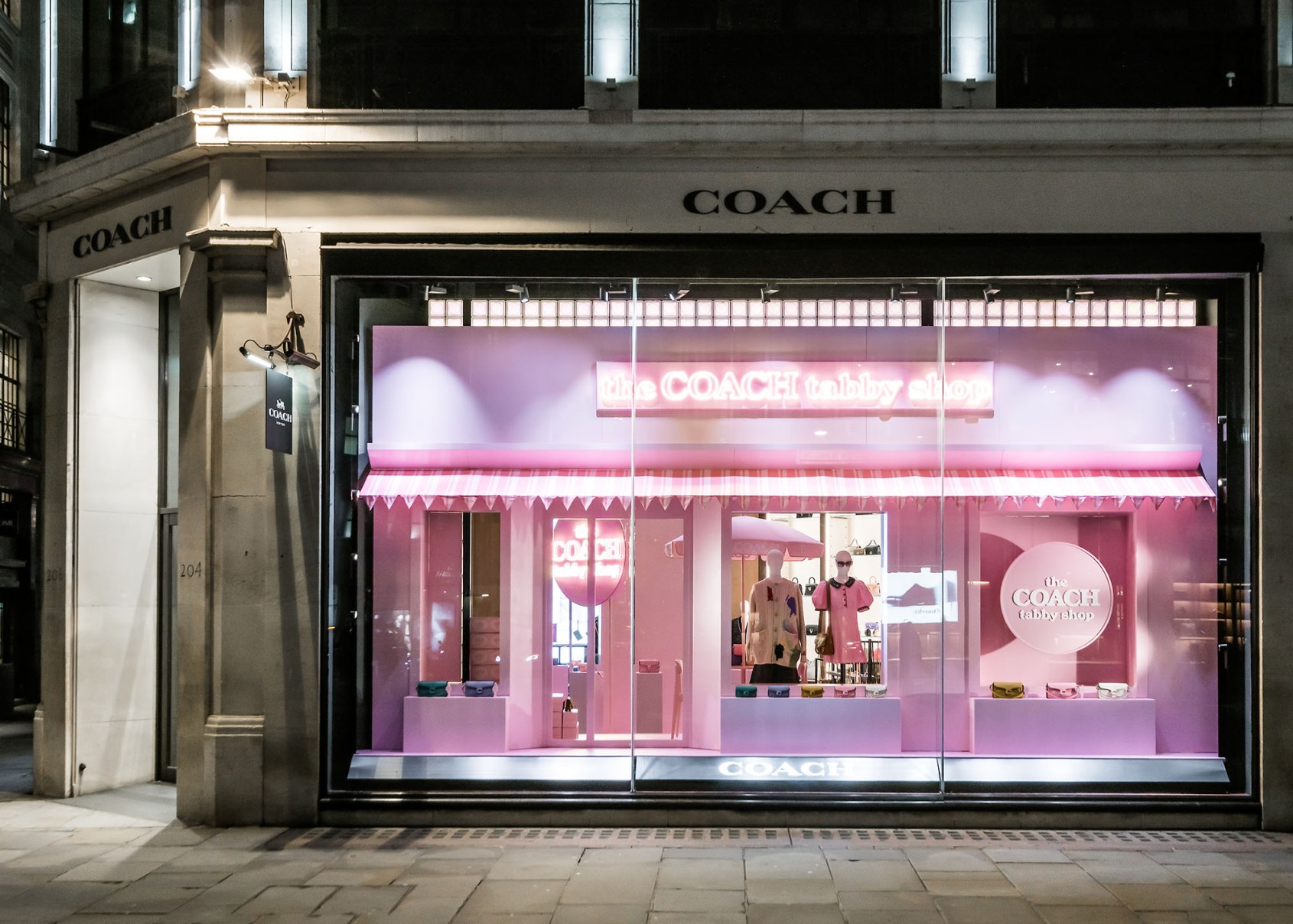 the coach tabby shop