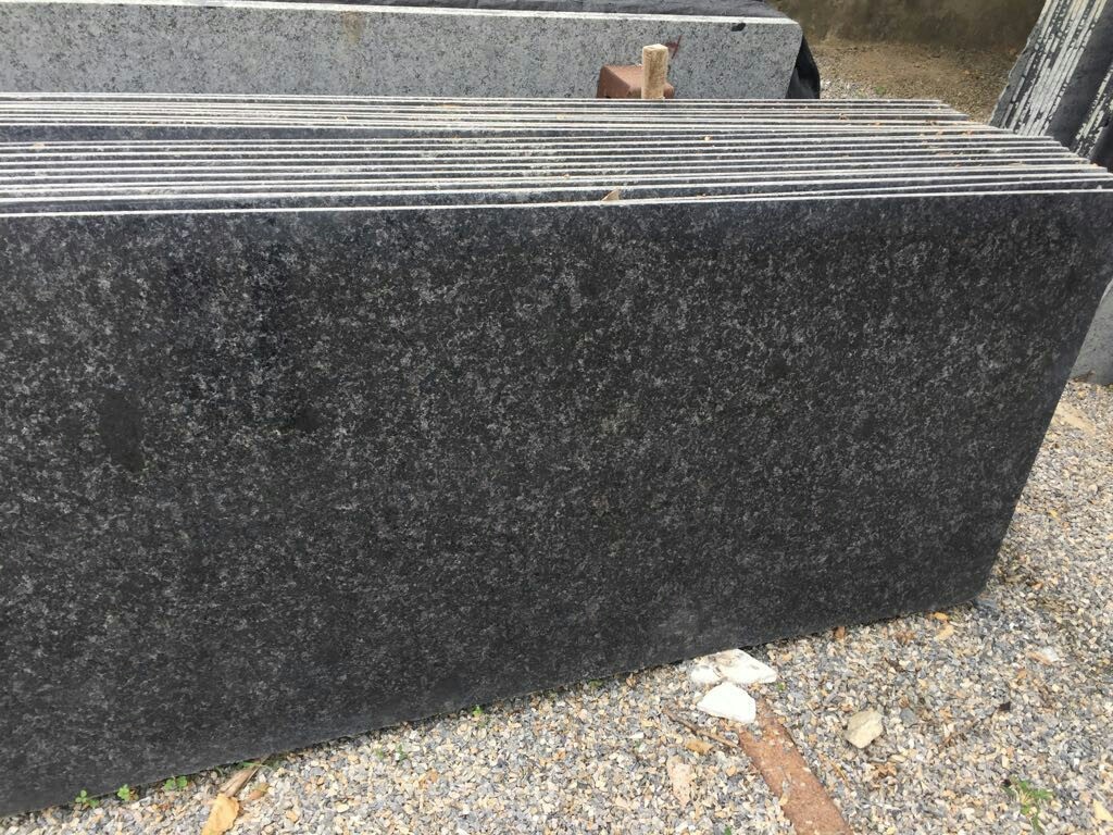 r black granite price