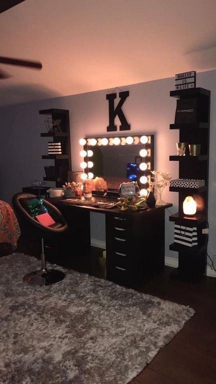 dream makeup room