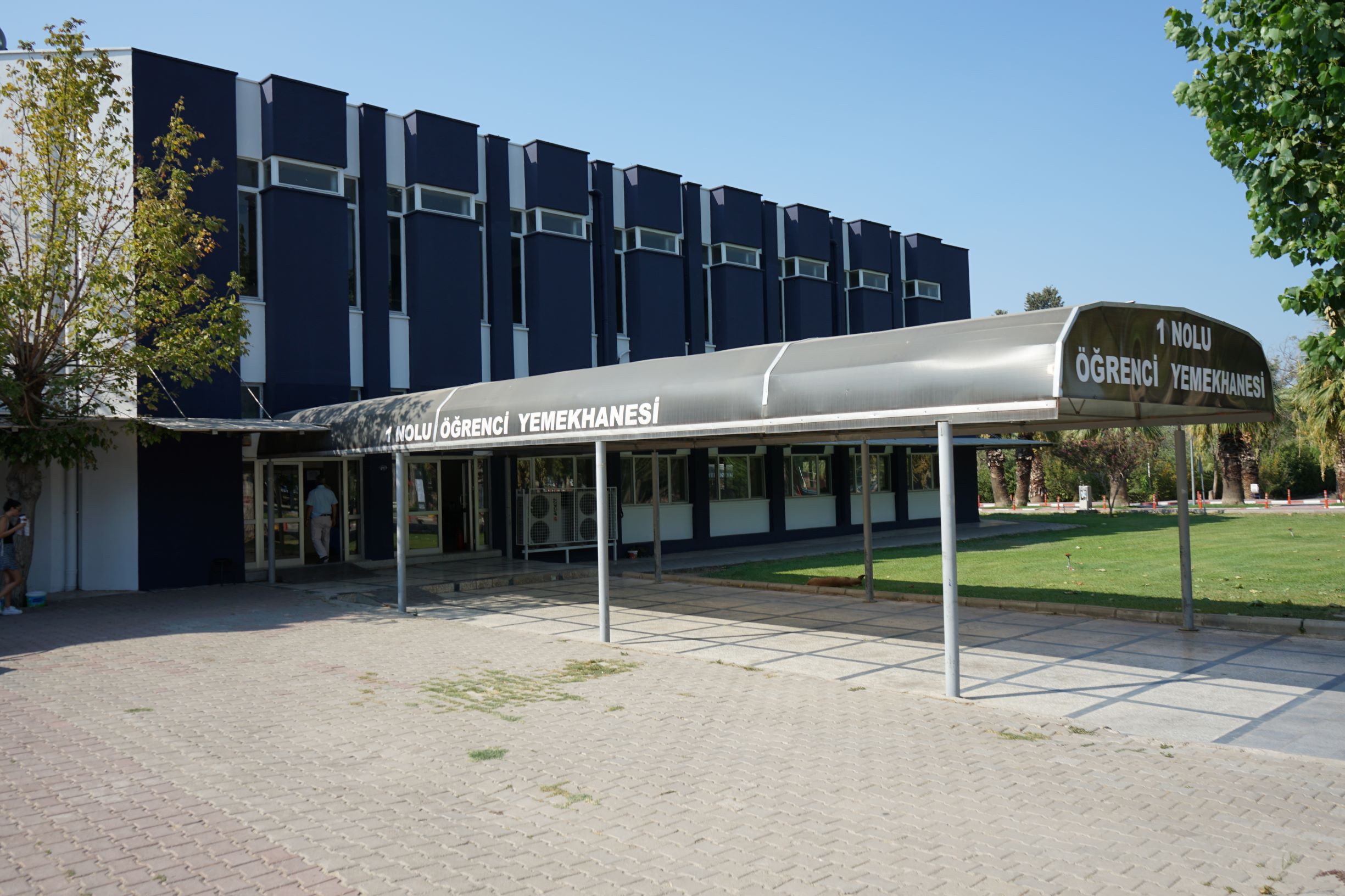 ege üniversitesi office