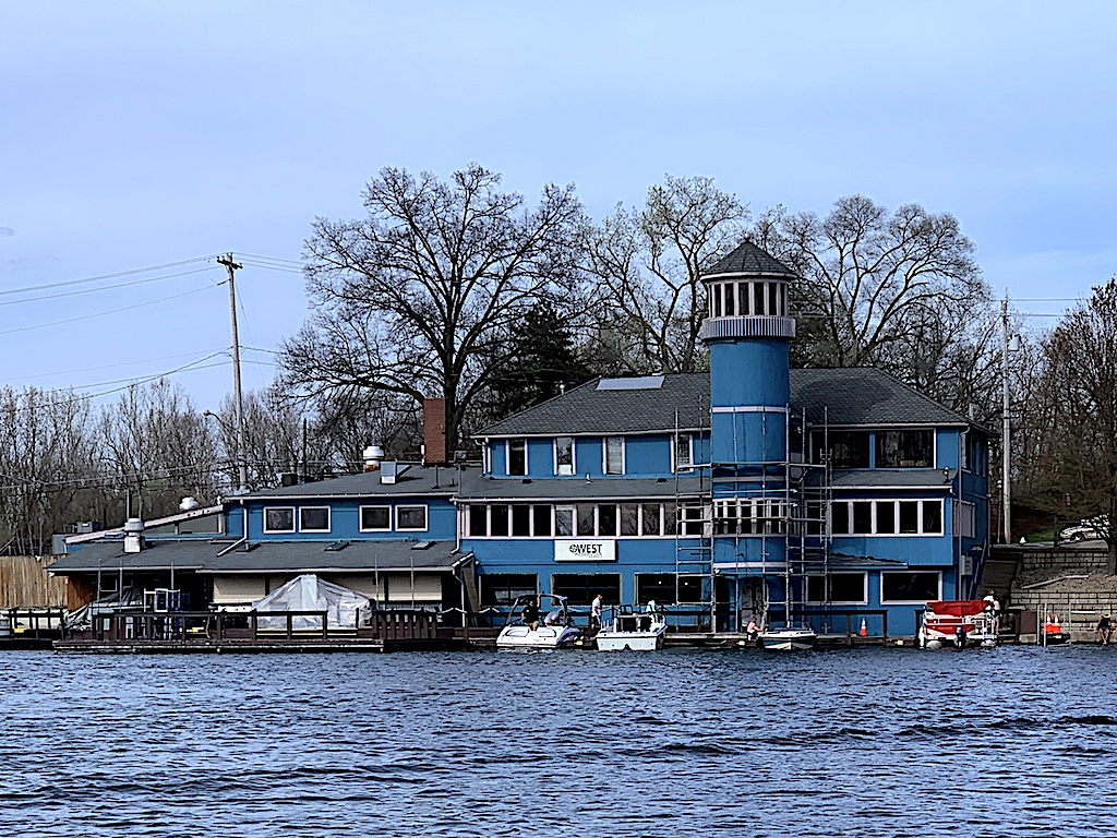 portage lakes cruises