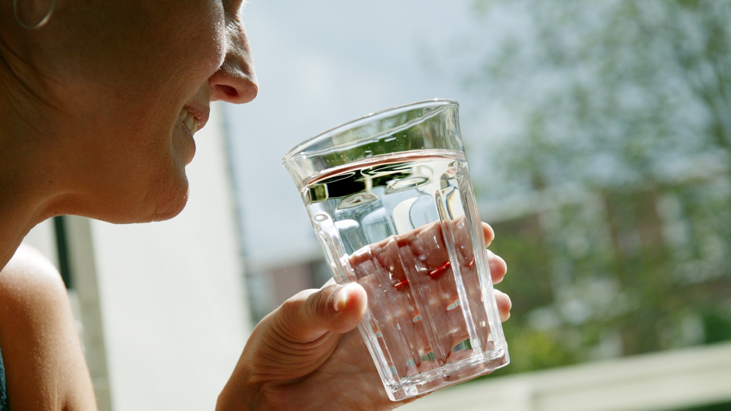 can you drink tap water in amsterdam hotel