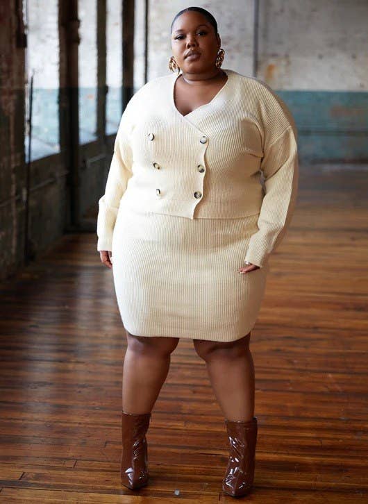 fashionable plus size clothing