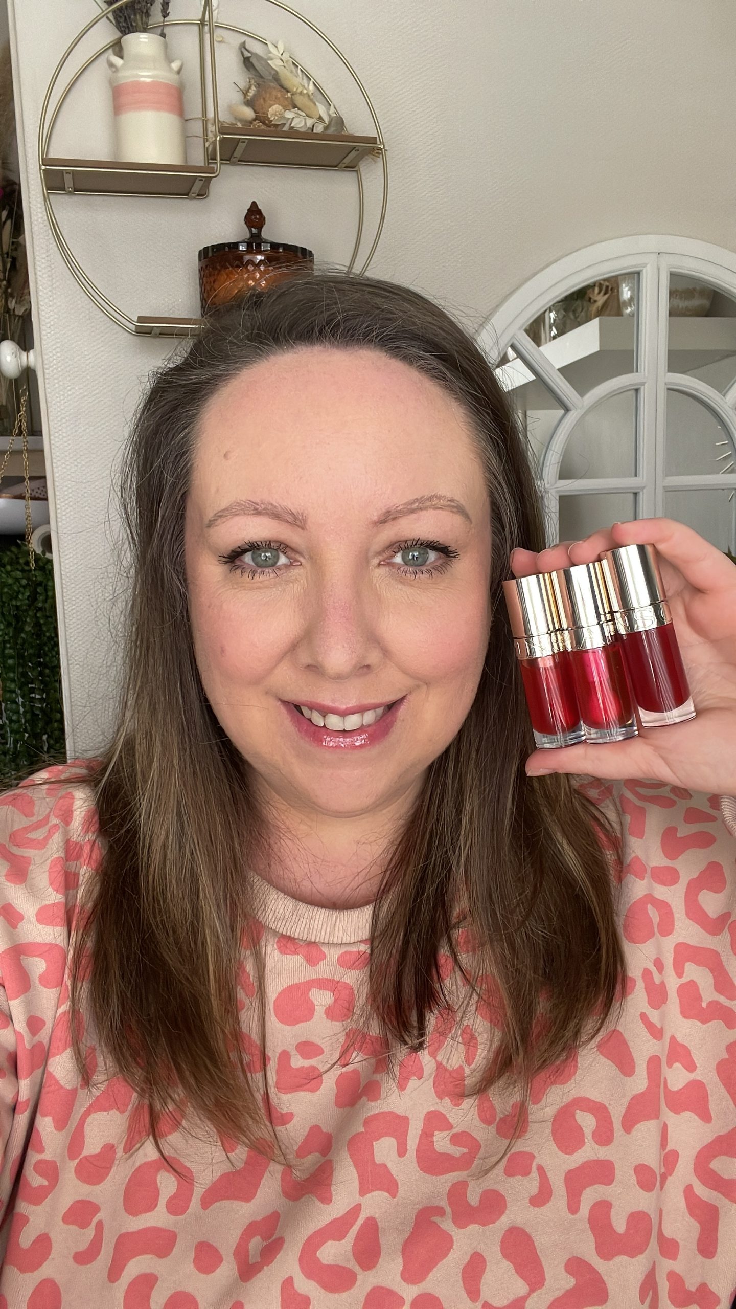 clarins lip comfort oil review