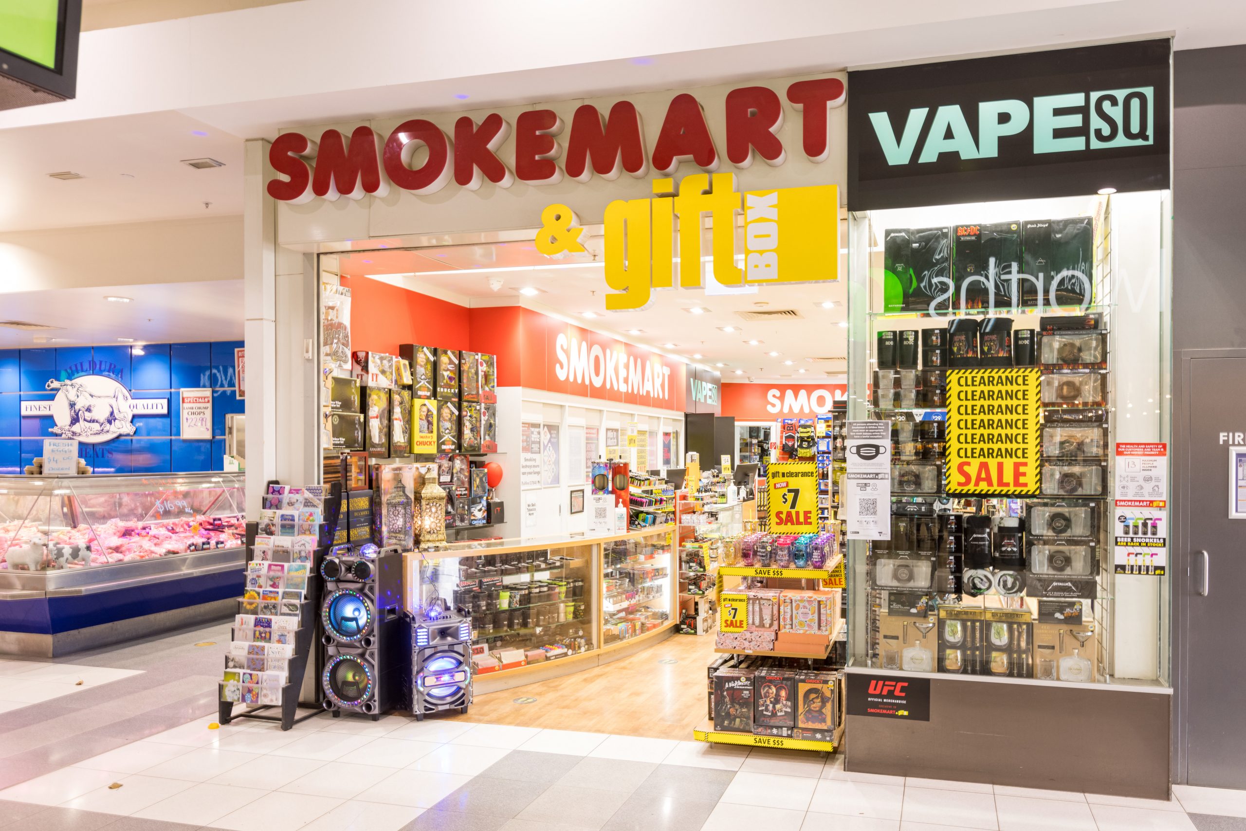 smokemart and giftbox near me