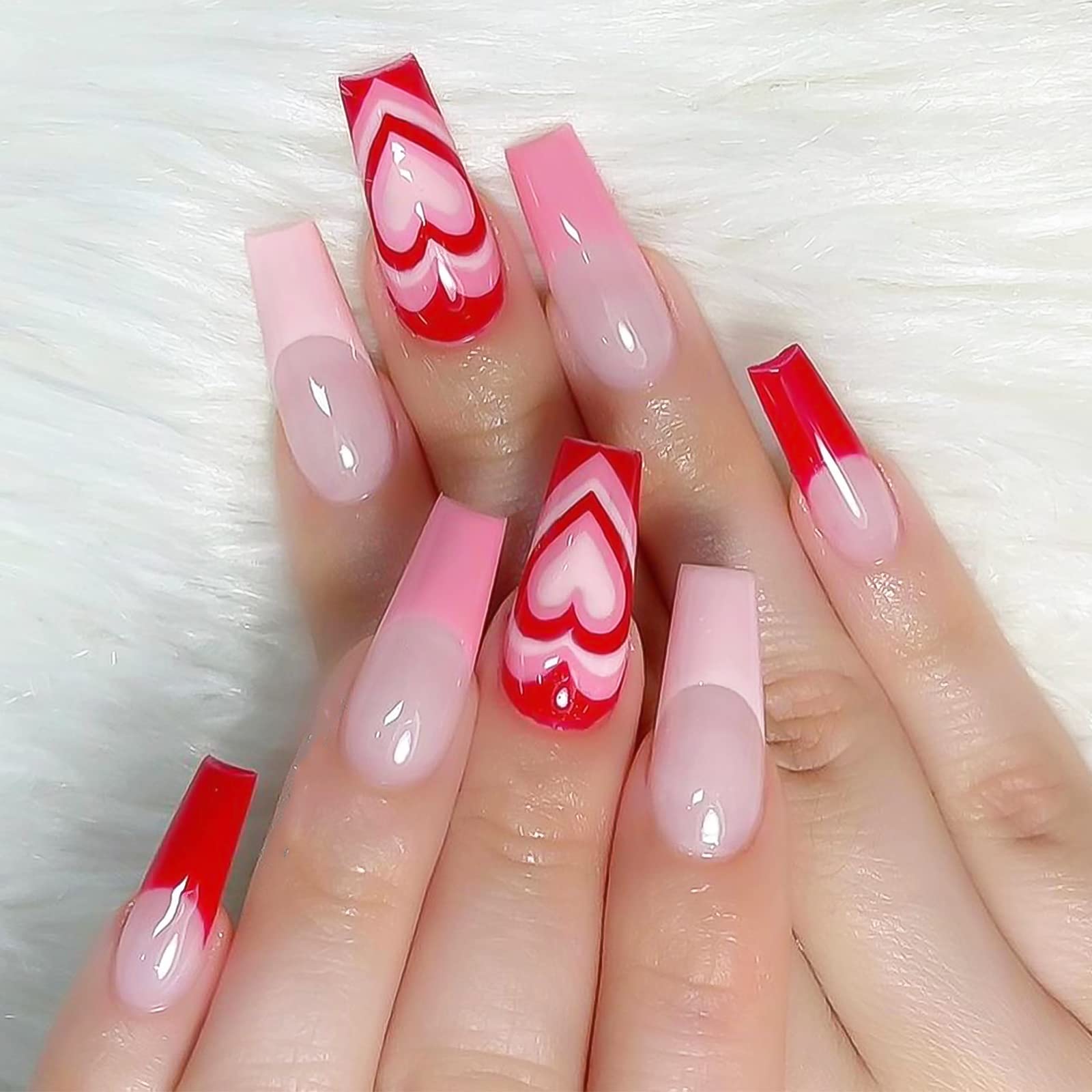 uñas acrilicas de corazones