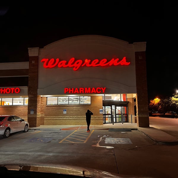 walgreens north macarthur blvd