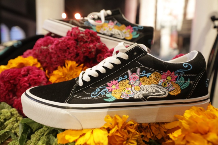 vans dia de muertos 2023