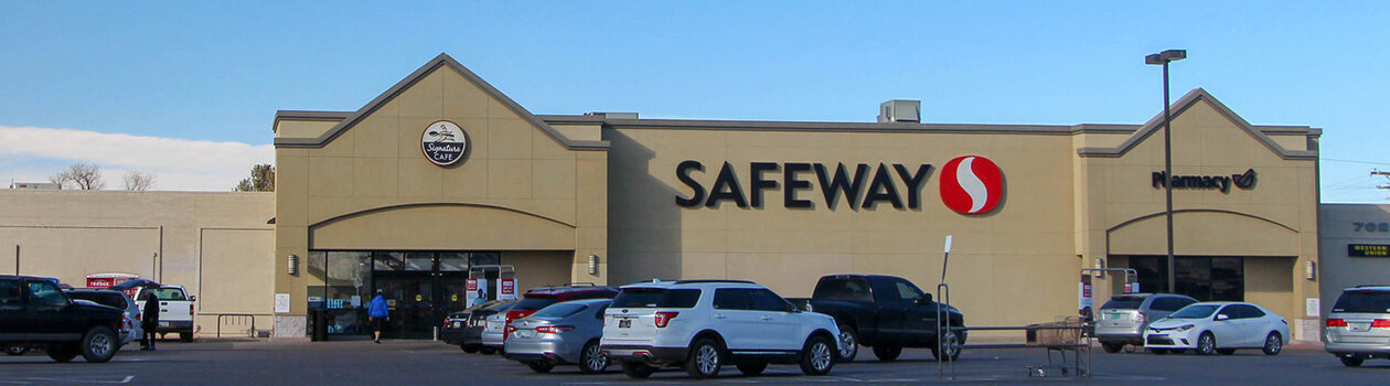 safeway hours today near me