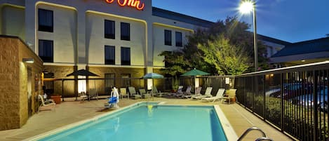 hotels in annapolis md with outdoor pools