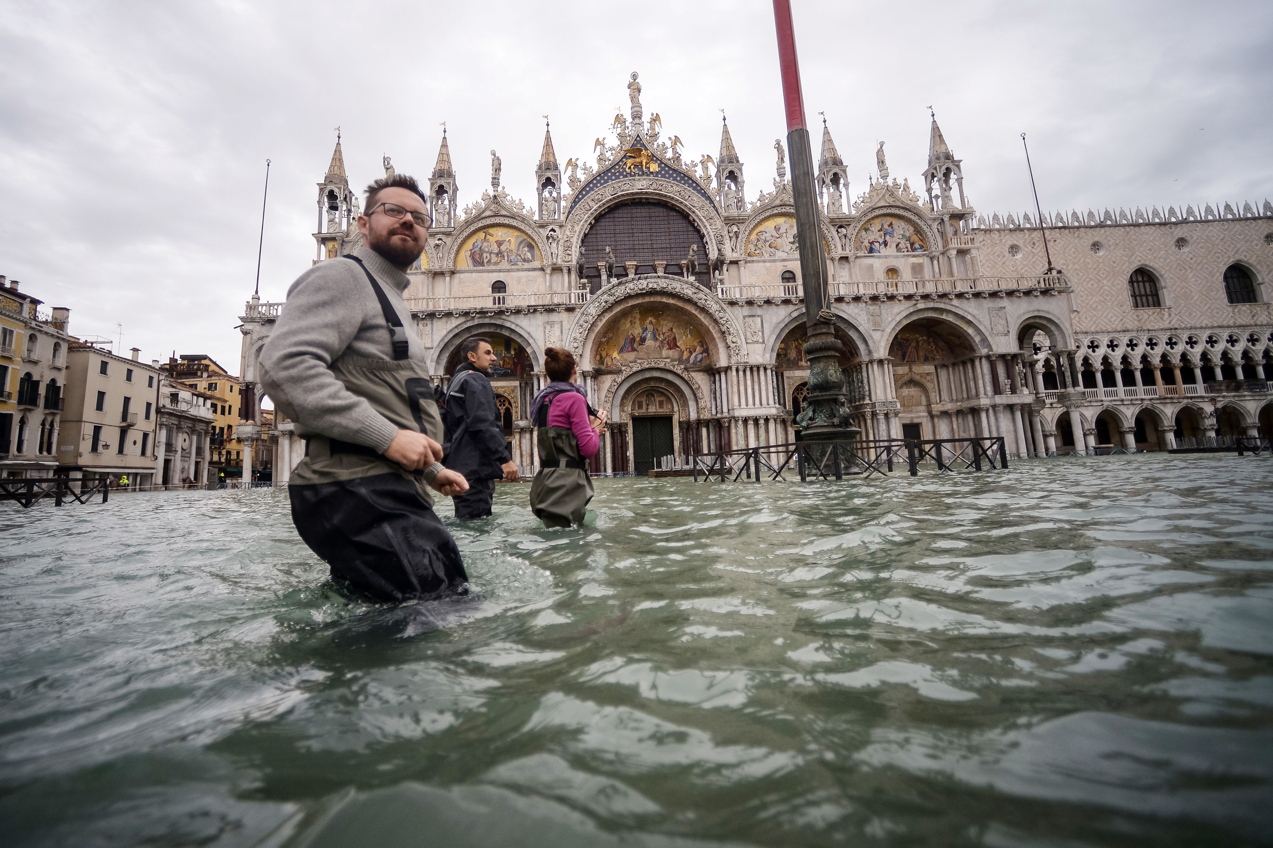 how long until venice sinks